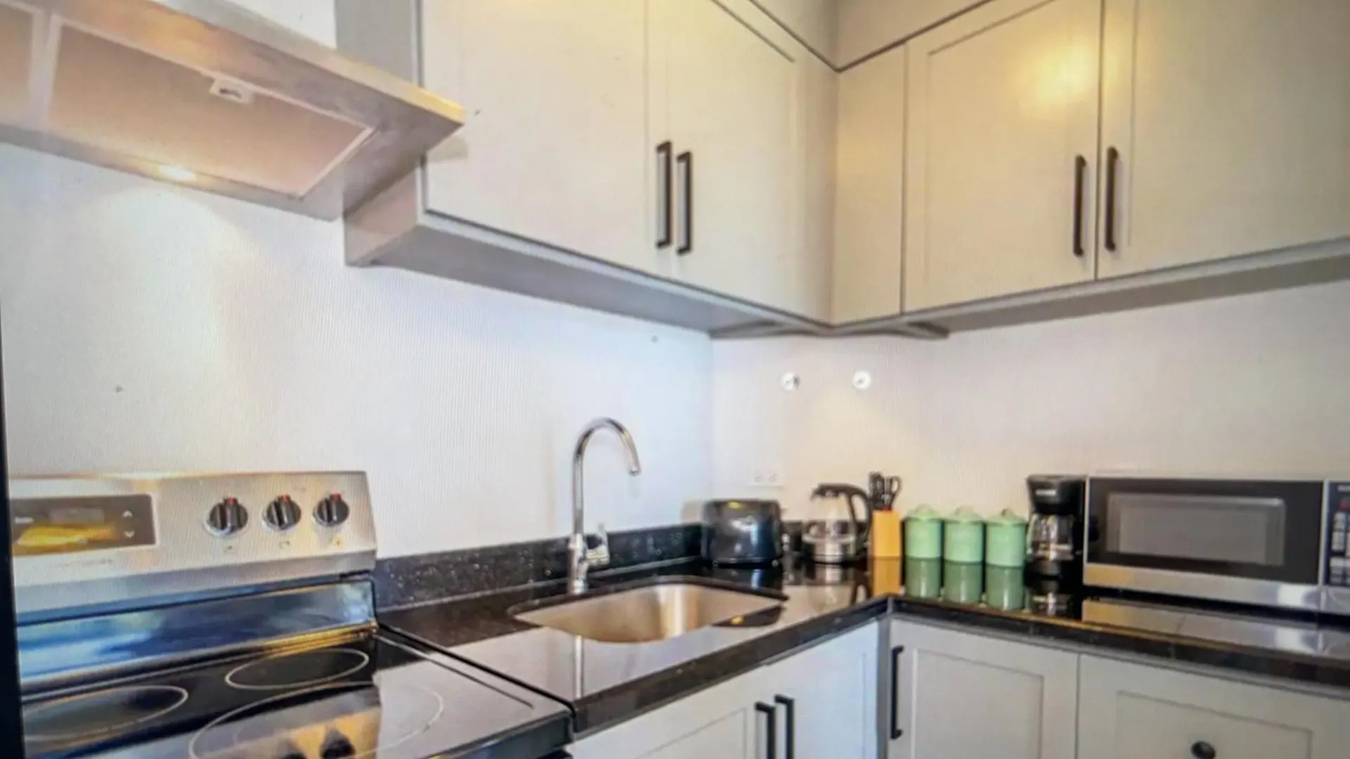 Marriott Seacastles B30 Rooftop Penthouse Montego Bay