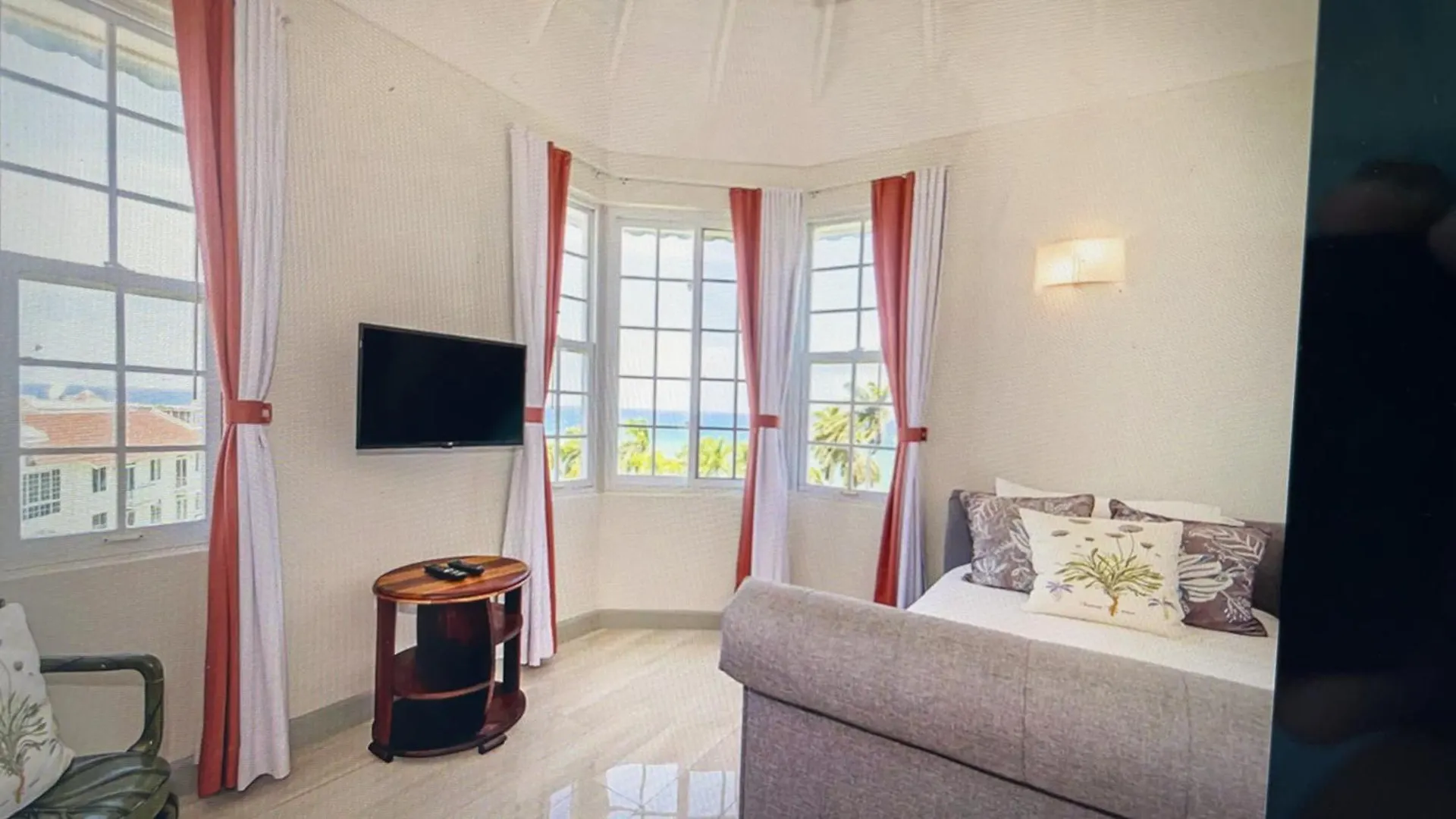 Marriott Seacastles B30 Rooftop Penthouse Montego Bay Jamaika